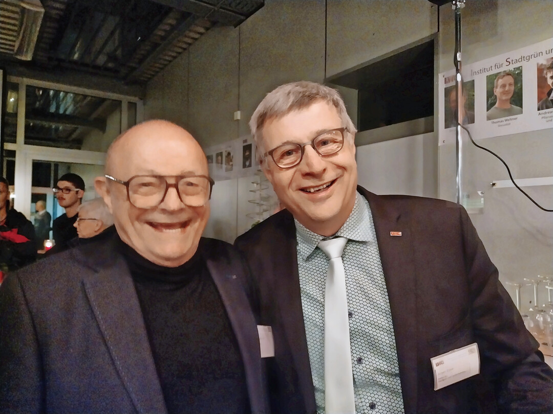 Der Grnder der Landespflegetage, Dr. Walter Kolb, mit ISL-Leiter Jrgen Eppel beim Stehempfang