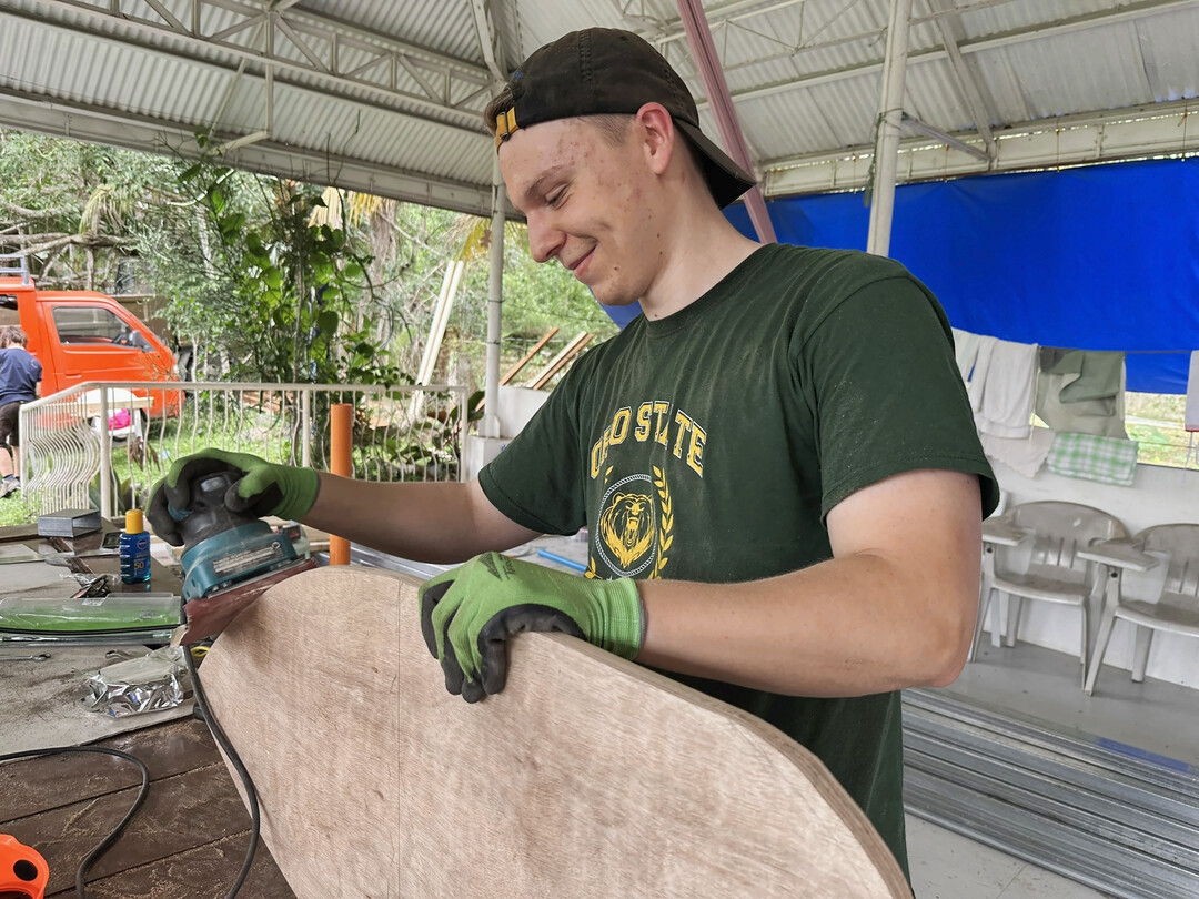 Till, BWL-Student, machte den Mdchen mit Balance-Boards eine Freude.