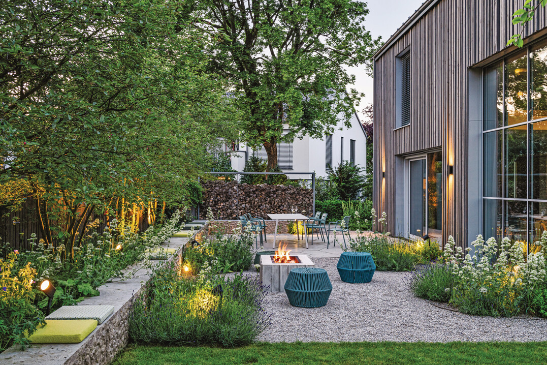 Anerkennung fr: CvB Gartendesign Christiane von Burkersroda, Der Garten der Geselligkeit in einem Vorort sdlich von Mnchen (D).