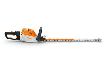 Die STIHL HSA 140 R ist Spezialistin fr den Rckschnitt (R) und schneidet dickere Zweige  zum Beispiel Mehrjahrestriebe  mit einer niedrigen Messergeschwindigkeit und einem hohen Drehmoment. Dabei gewhrleisten ihre doppelseitig geschliffenen Messer einen schnellen Arbeitsfortschritt und erzeugen ein sauberes Schnittbild.