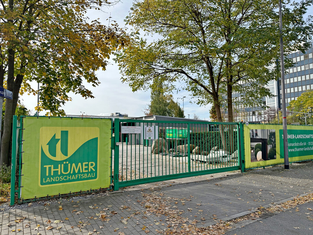 Und dazu gleich noch einen 6.000?m groen Betriebshof.