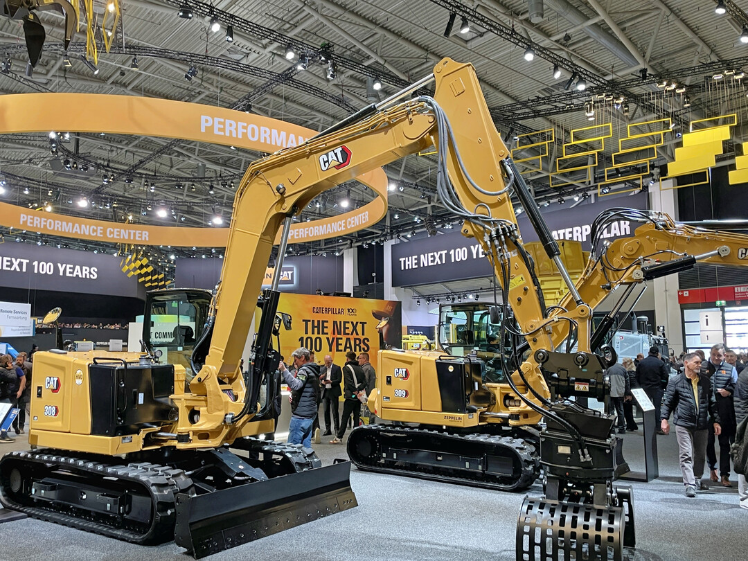 Caterpillar feiert 100 Jahre Maschinengeschichte. Digitalisierung, Vernetzung und Automatisierung werden die nchsten 100 Jahre prgen.