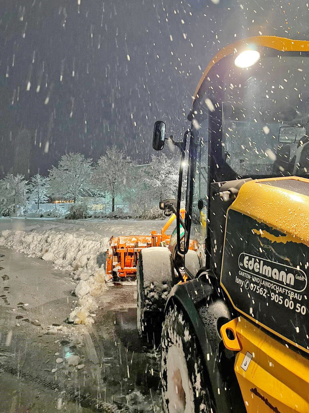 Im Winterdienst werden bei Edelmann nur noch Radlader eingesetzt.