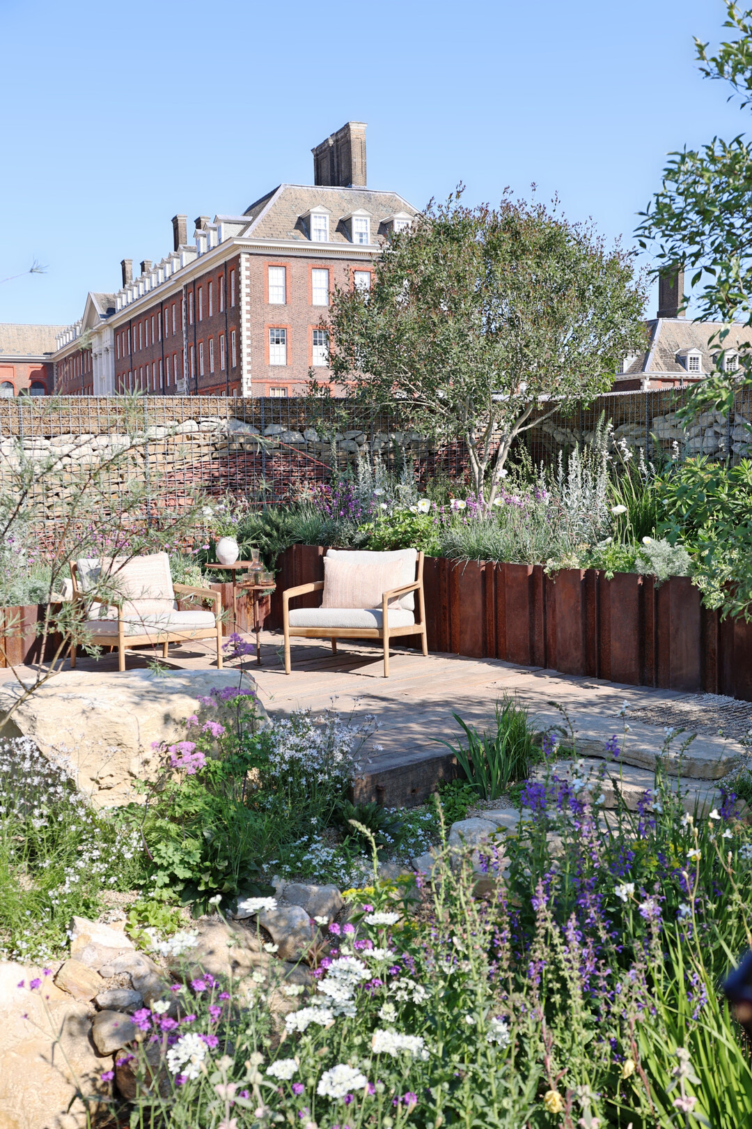 The Addleshaw Goddard Freedom To Flourish Garden