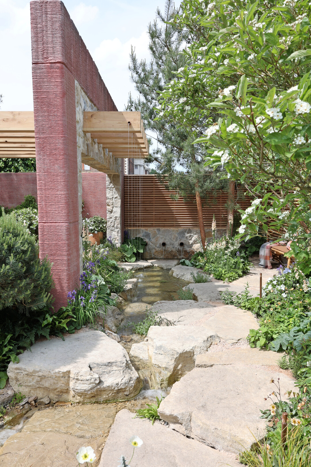Killik & Co Save for a Rainy Day Garden