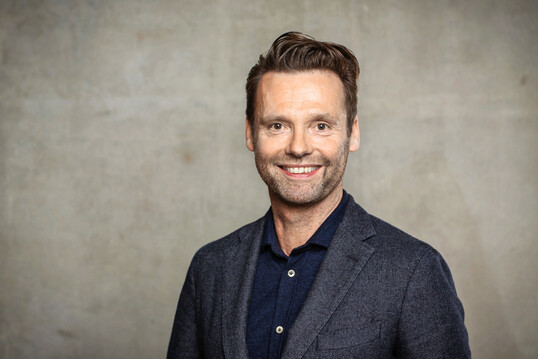Prof. Stephan Lenzen
