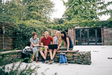 Studierende der Technischen Hochschule Ostwestfalen-Lippe