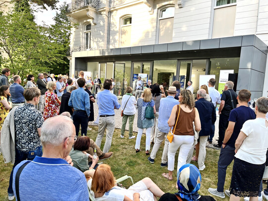 Elke Grimm, Vorsitzende der HVNL, begrte die Gste.