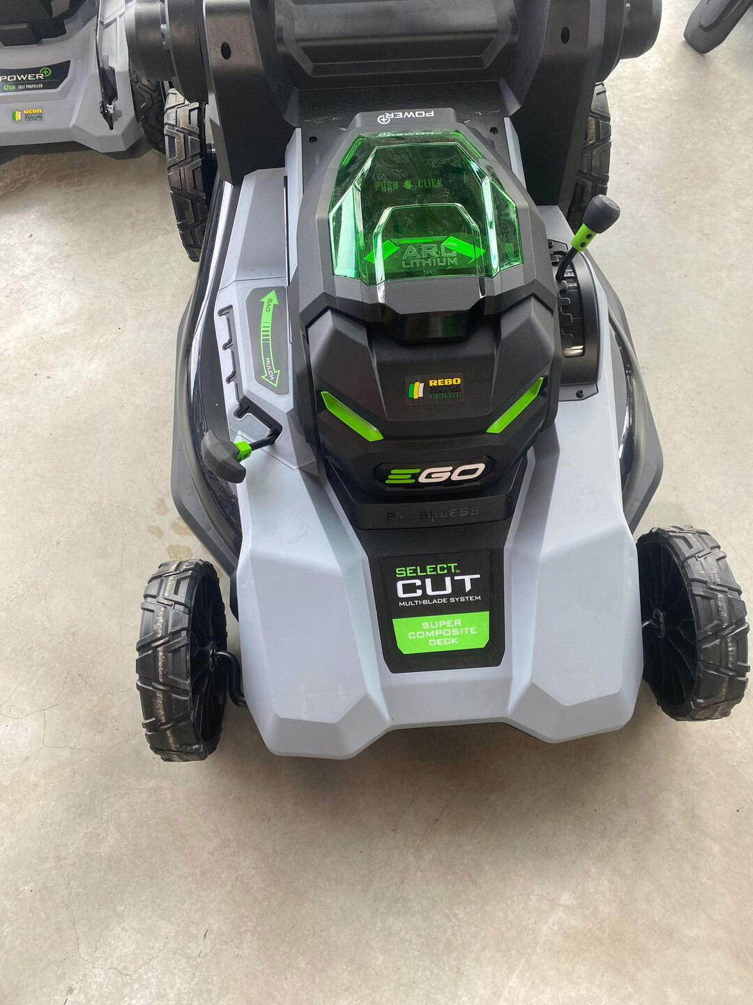 EGO LM2230E-SP