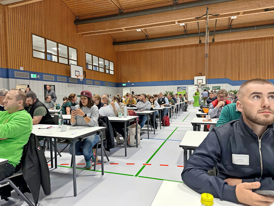Volles Haus beim 10. Bayerischen Praxistag Landschaftsbau in Landshut