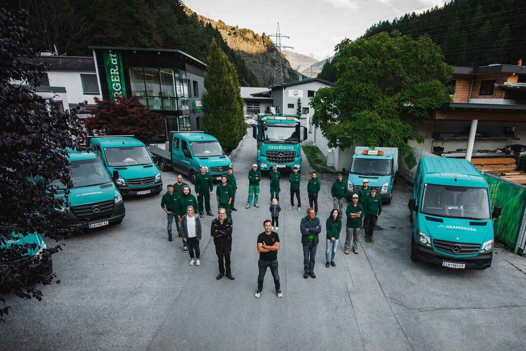 Die trkise Flotte ist das Markenzeichen der Grasis.