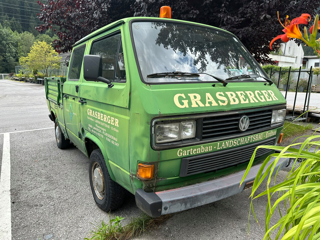 Der alte Bulli soll saniert werden  als Ausstellungsstck.