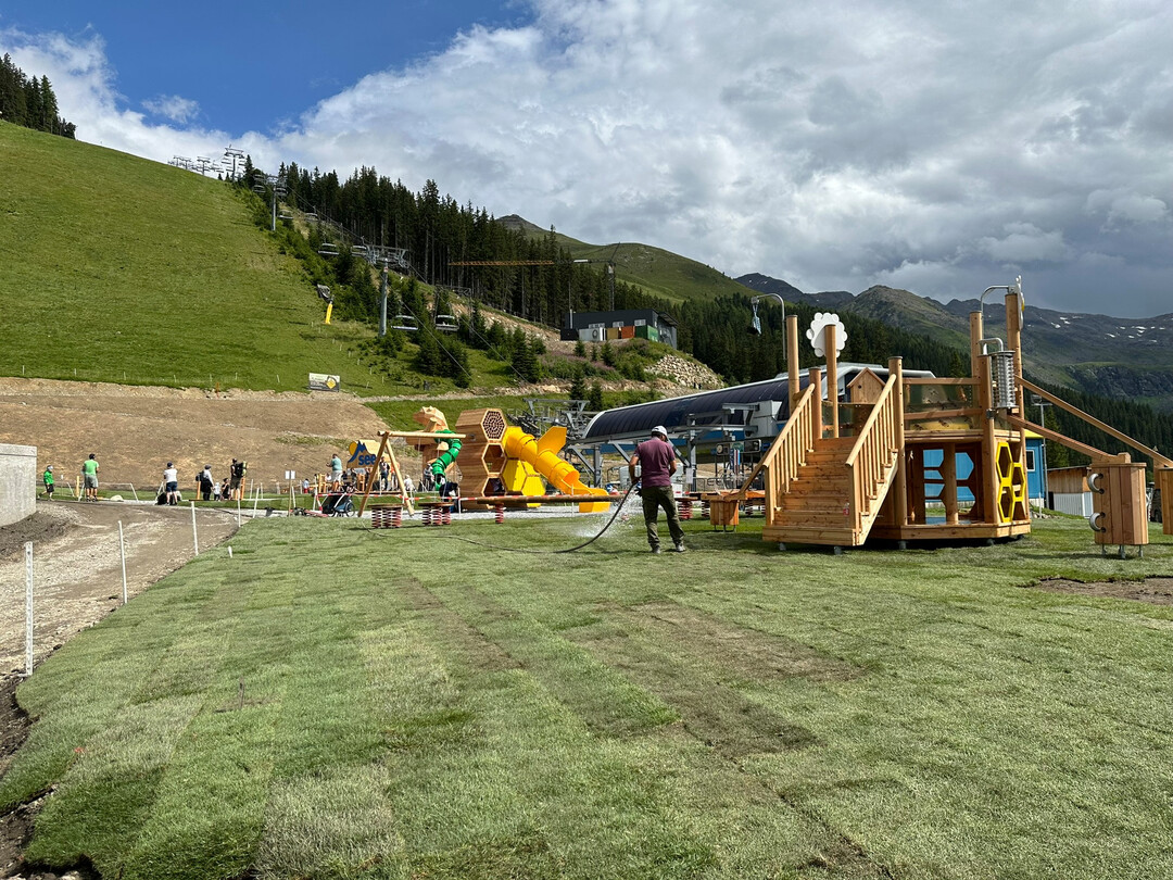 Im Winter luft hier der Ski-Zirkus.