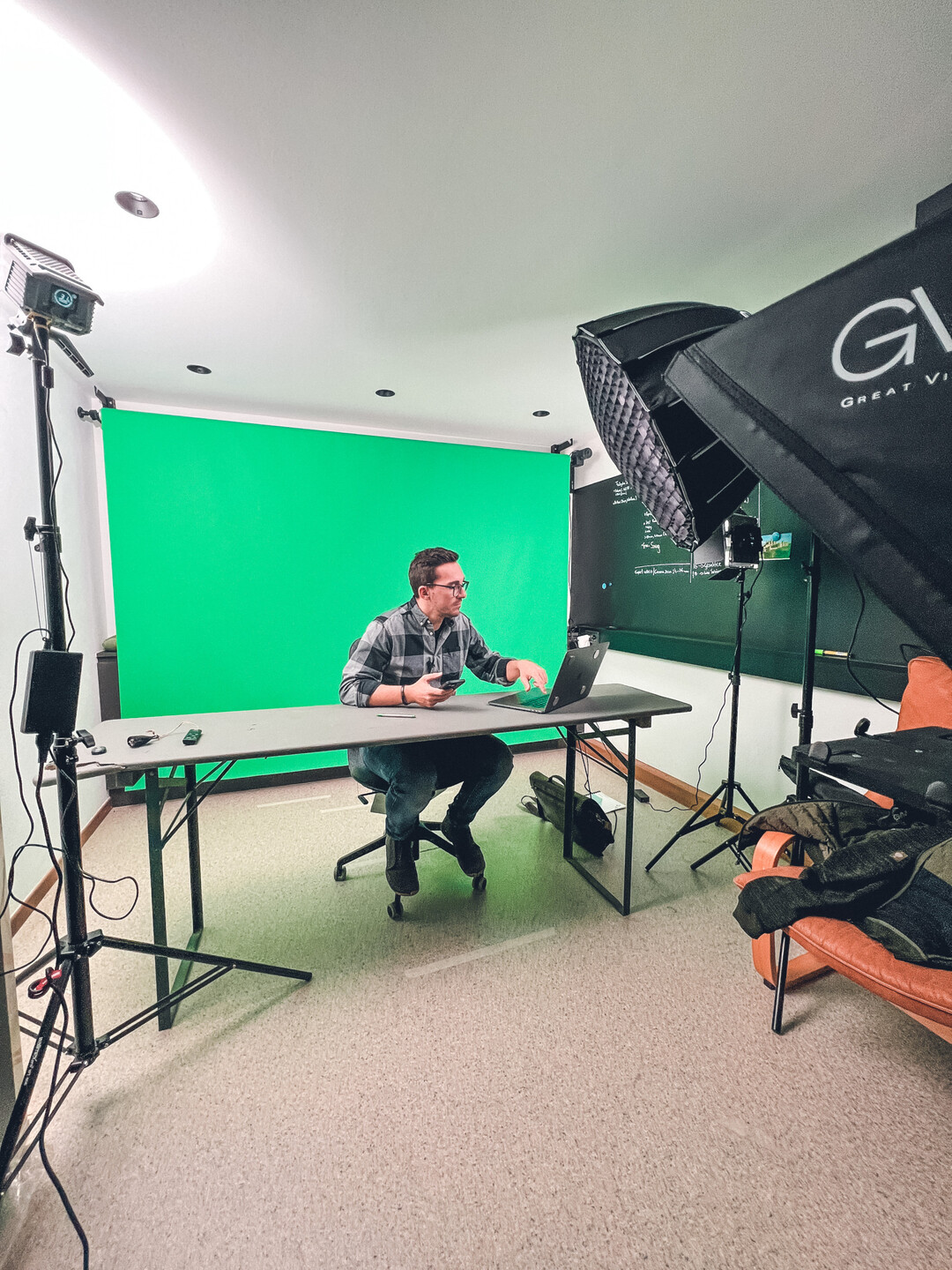 Fr Image-Filme hat Grasberger ein eigenes Studio.