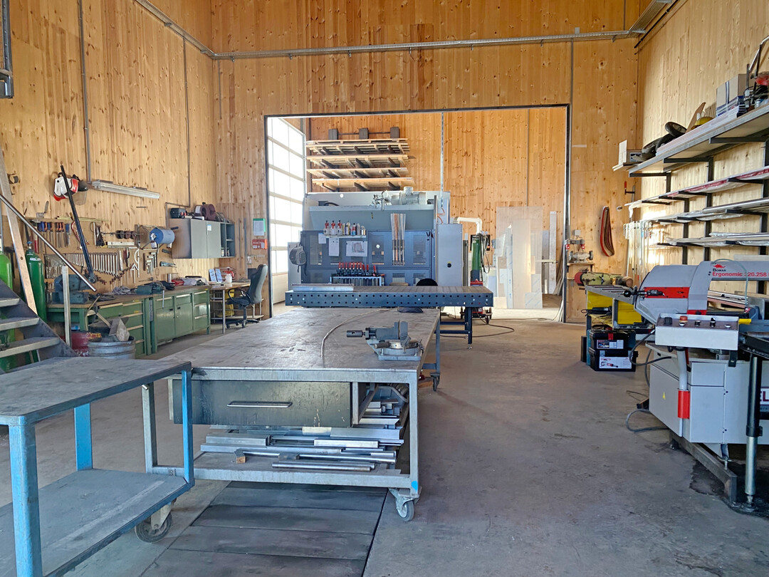 Eine eigene Metallwerkstatt steigert die Flexibilitt.