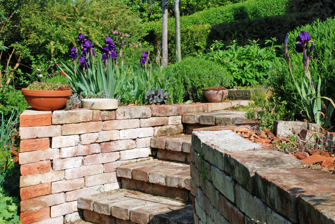 Die Verwendung von Recyclingmaterialien ist naturgem nachhaltiger als der Verbrauch von Neumaterial.