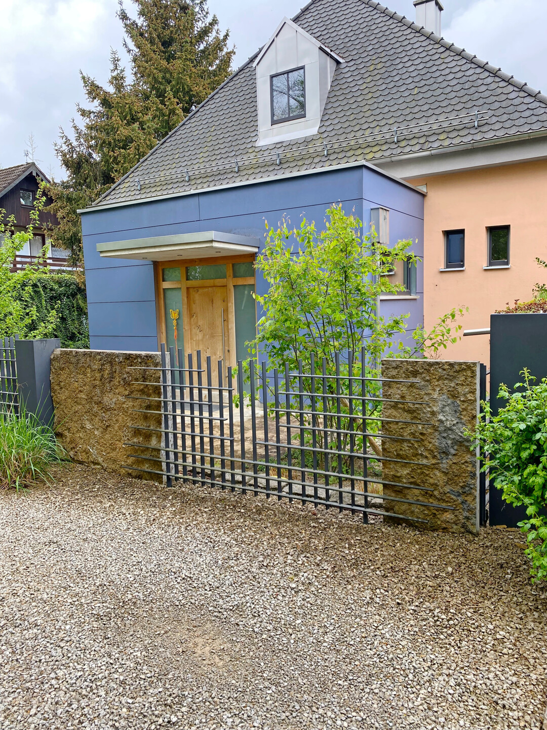 Auch hier reichen wenige  zum Teil regionale  Materialien fr eine groe Wirkung.