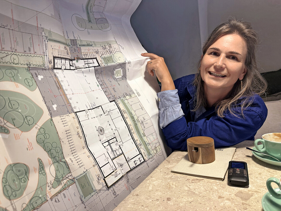 Elsa Triebaumer mit einem aktuellen Projekt