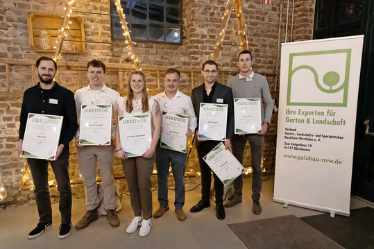 Die prfungsbesten Landschaftsgrtner, MeisterInnen und Agrarbetriebswirte des Jahres 2025
