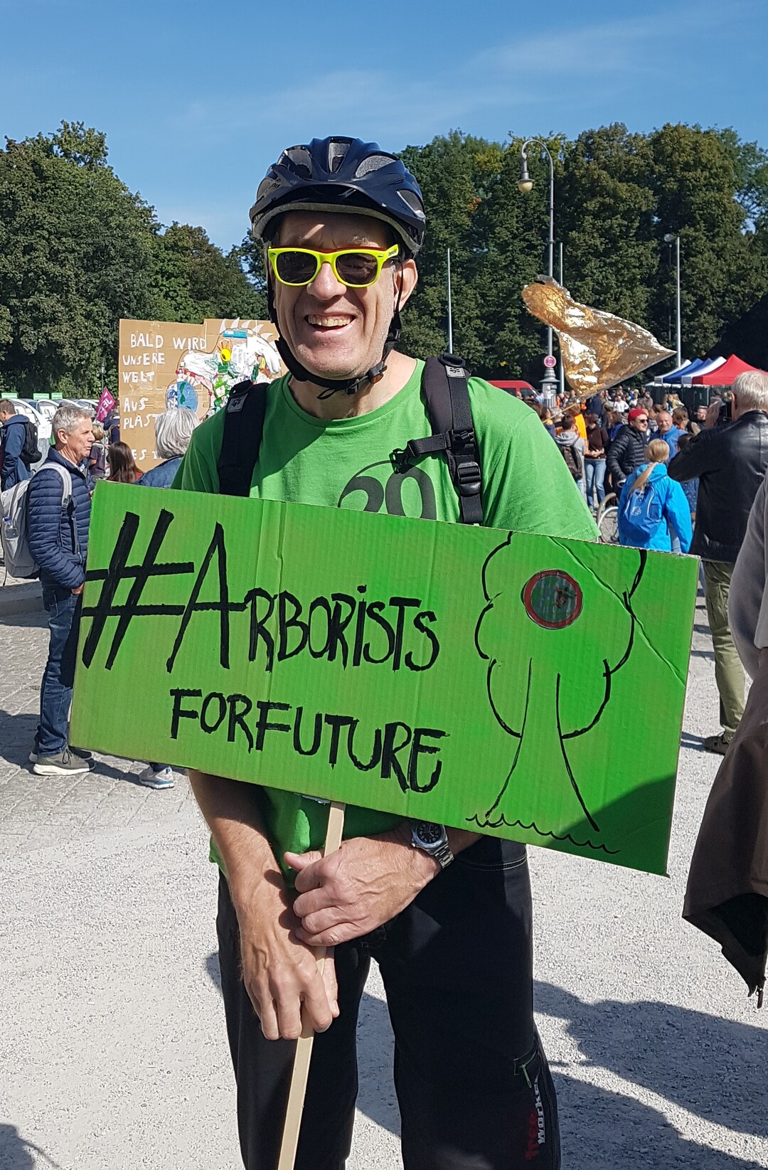 Mit #ArboristsForFuture mchte Johannes Bilharz die Grne Branche zur Klimawette aufrufen.