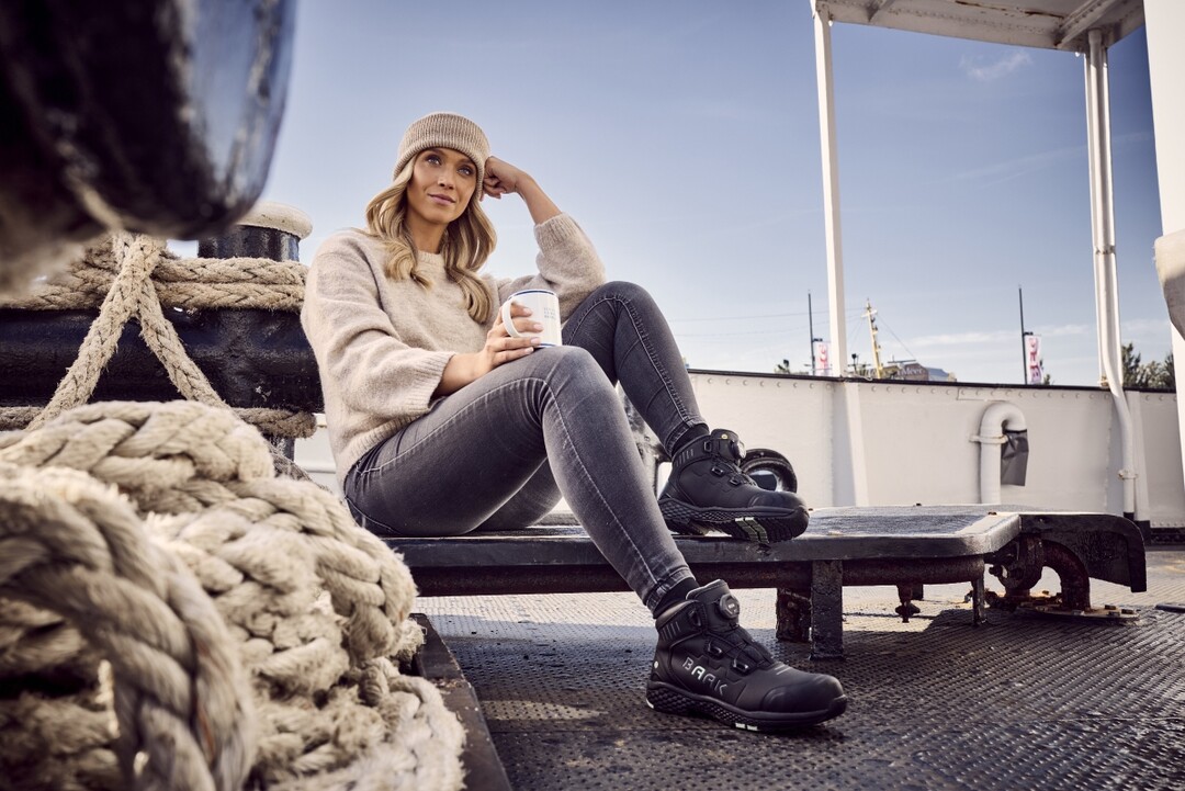 Ob Halbschuhe oder kn�chelhohe Modelle: Hersteller Baak hat 2026 sein Sicherheitsschuh-Sortiment f�r Frauen mit den Modellen �Alea� und (hier im Bild) �Alessia� erweitert.