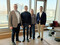 Greenovis-CEO Hendrik Hucke (l) und Julian Burski (r, Greenovis) begr��ten Reinhard Schocke und Britta Martin (gr�n ER leben in der Greenovis-Gruppe
