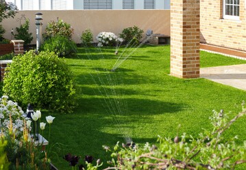 Durch Gartenfsser von Dehoust bleibt gefiltertes Regenwasser frisch und ist ideal zur Gartenbewsserung einsetzbar.