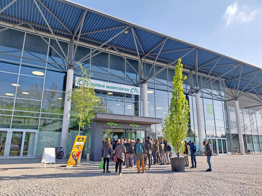 Die Deutschen Baumpflegetage haben sich zur führenden Veranstaltung der Branche entwickelt.