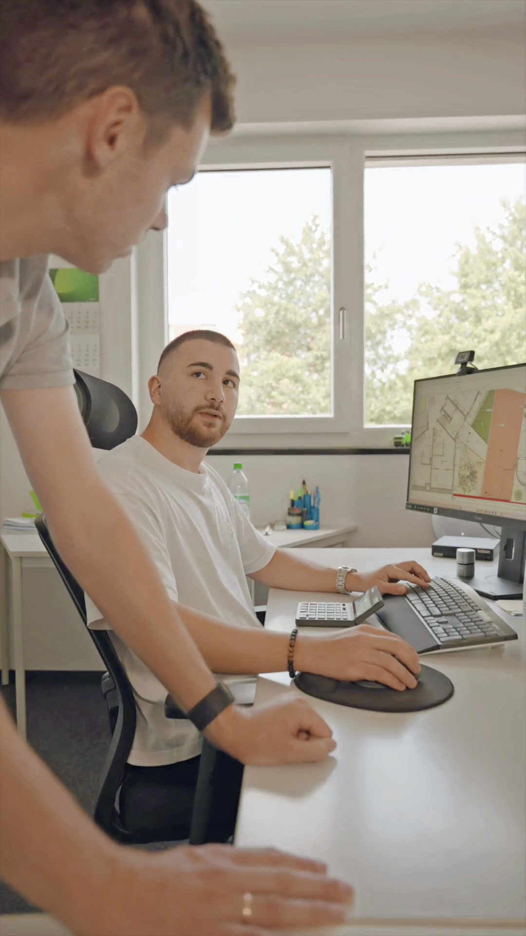 Mit Raphael Neubert als Gesch�ftsf�hrer hat Ruwolt einen Fachmann f�r die technische Leitung des Unternehmens.