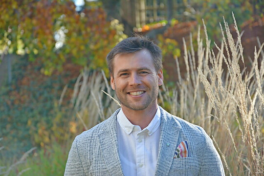 Prof. Dr. Sebastian Knoll