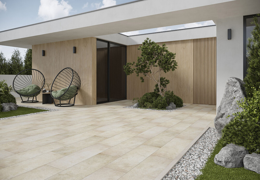 Der Terrassenziegel berzeugt insbesondere mit seiner Langlebigkeit. Auch nach vielen Jahren starker Beanspruchung im Auenbereich verndert er weder Farbe, Form noch Struktur.