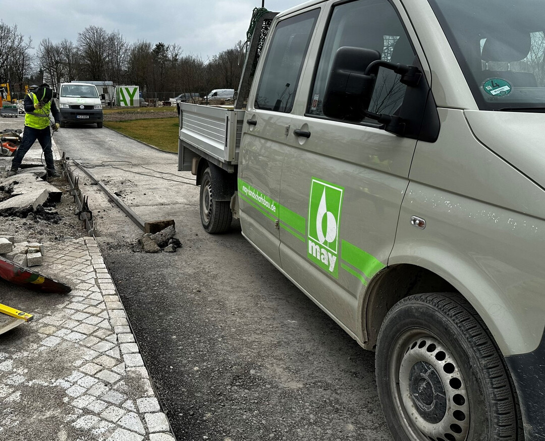 Nach derzeitigem Stand wren die typischen Baustellenfahrzeuge am dem 1. Juli mautpflichtig.
