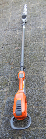 Heckseitiger Stützbügel bei Husqvarna