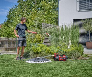 Mit den Power X-Change Akku-Wasserpumpen bietet Einhell eine vielseitige Auswahl fr jede Art der Wassernutzung an - sowohl drinnen als auch drauen.