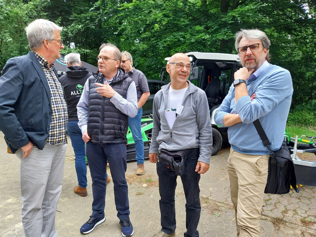 V. l. Organisator Dr. Arnd Verschwele, Peter Boas (Leiter des Pflanzenschutzamts Berlin), FM-Autor Ekkehard Musche, Referent Prof. Martin Thieme-Hack von der Hochschule Osnabrck