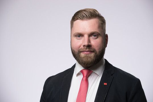 <b>Patrick Beitz</b>
Region Mecklenburg-Vorpommern – Mobil: 0174 7382115 – E-Mail: patrick.beitz@aco.com