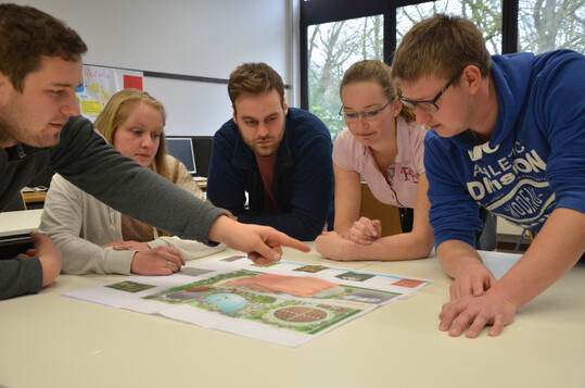Gemeinsames Lernen an gartenbaulichen Projekten