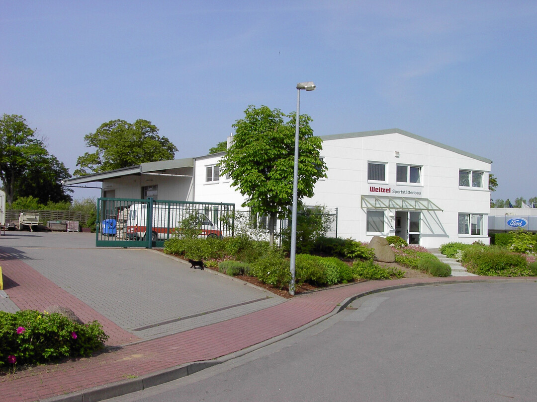 Als auch von der Niederlassung in Sternberg aus abgewickelt.