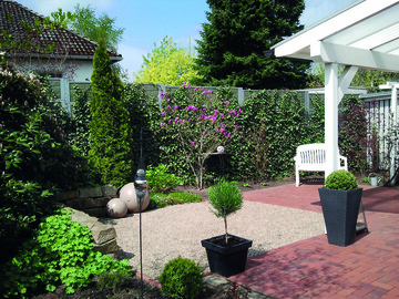 Gartenzaun mit Schallschutz