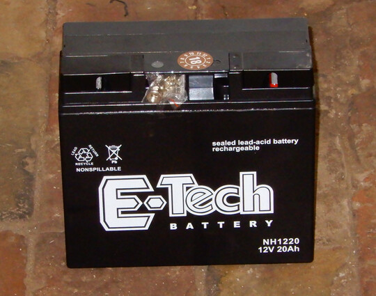 Wartungsarme Gelbatterie fr Rasentraktor
