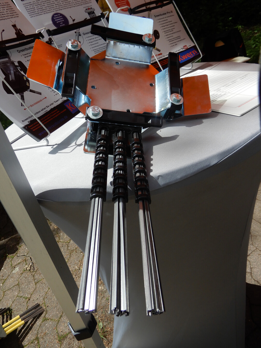 WBT34 neue Befestigungsart der Flachdrahtpakete bei Kwern durch einen Klemmechanismus