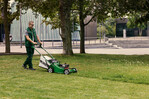 Zwei neue, akkubetriebene Rasenmäher für den Profianwender erweitern das Segment des Gummersbacher Herstellers SABO. Ausgestattet mit bester Akku-Technologie aus dem Hause Bosch ermöglichen die Geräte emissionsfreies sowie hochleistungsstarkes Arbeiten.