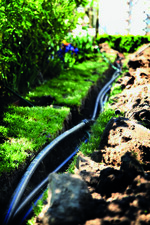 Mit der Unterflurbewässerung geht kein Wasser durchVerdunstung verloren. 5 Zum Einsatz kommen Produkte verschiedener Hersteller, je nachEignung für das jeweilige Projekt.