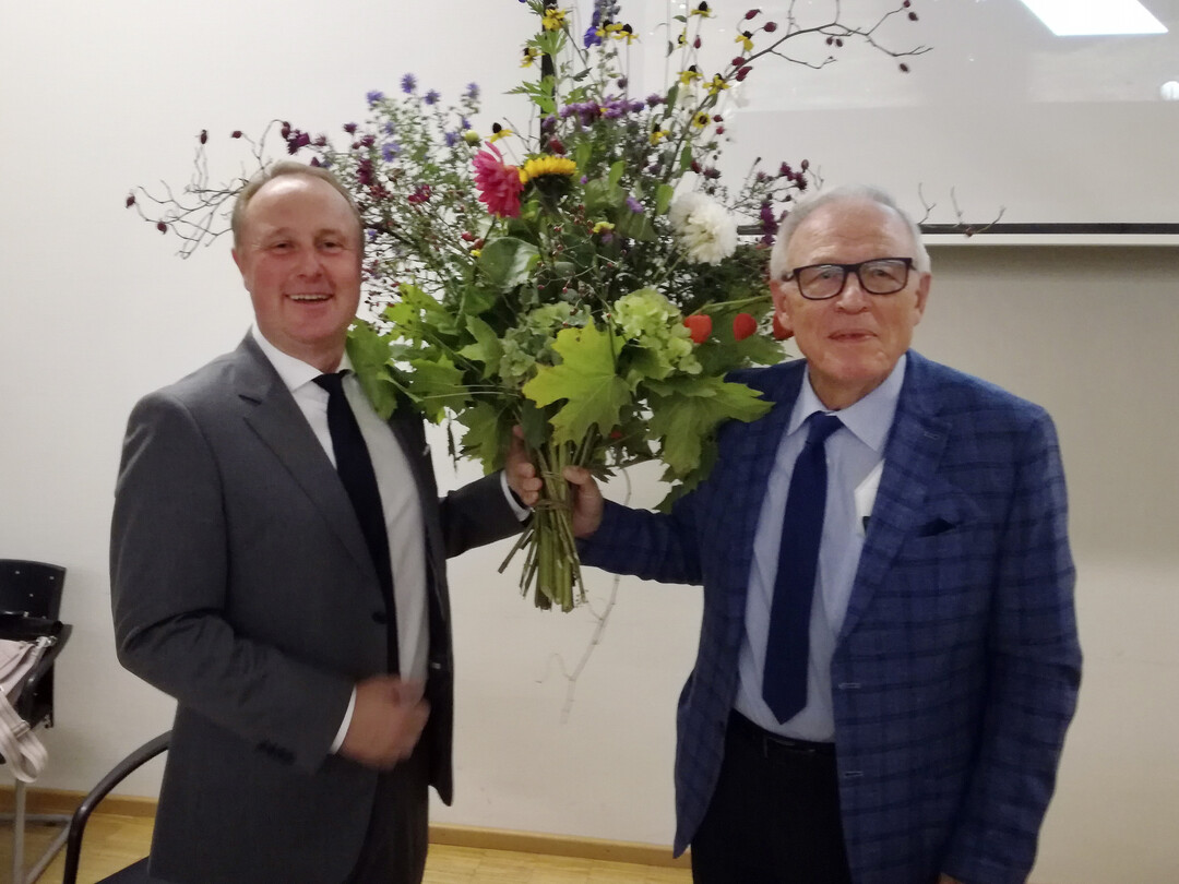 Führungswechsel Arboretum Ellerhoop: Herwyn Ehlers folgt auf Prof. Warda.