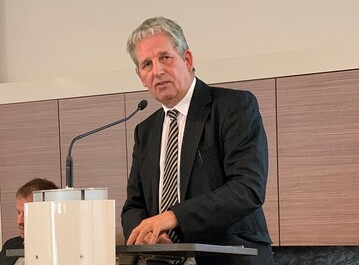 Arnd Spahn hat zum 19. Oktober 2019 turnusgem den Vorsitz im Vorstand der Sozial
versicherung fr Landwirtschaft, Forsten und Gartenbau (SVLFG) bernommen. 