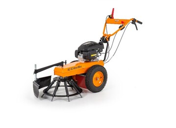 Die neue Wildkrautbrste AS 60 WeedHex von AS-Motor eignet sich sowohl 
fr die Reinigung groer Flchen als auch fr den Einsatz auf beengten und unebenen Flchen.