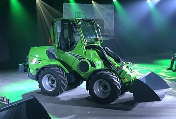 Avant Tecno, der Hersteller von Multifunktionsladern, hat auf seinem groen internationalen Hndlermeeting eine Reihe von Neuheiten vorgestellt. 