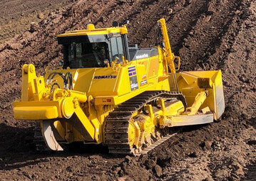Auch fr groe Projekte will Gerd Heinz gerstet sein, dafr investierte er in die neue Komatsu Raupe D155AXi-8.