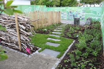 Der Themengarten Biodiversitt im Garten verdeutlicht auf kleinstem Raum, was 
Gartenbesitzer zum Erhalt der Artenvielfalt in ihrem grnen Wohnzimmer beitragen knnen. 