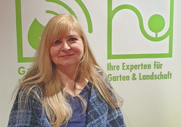 Zum 01.04.2022 hat Birgit Alvarez ihre Stelle als Willkommenslotsin/Referentin fr Integration und Fortbildung beim Verband Garten-, Landschafts- und Sportplatzbau Baden-Wrttemberg e.V. angetreten.